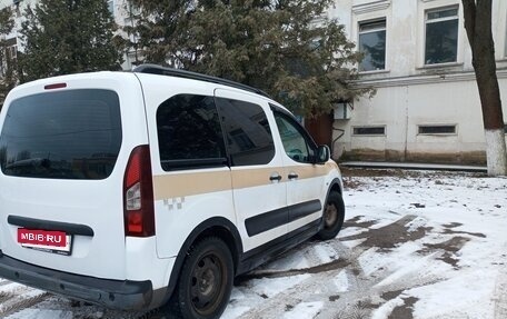 Citroen Berlingo II рестайлинг, 2012 год, 620 000 рублей, 4 фотография