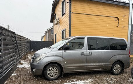 Hyundai H-1 II рестайлинг, 2016 год, 2 500 000 рублей, 3 фотография