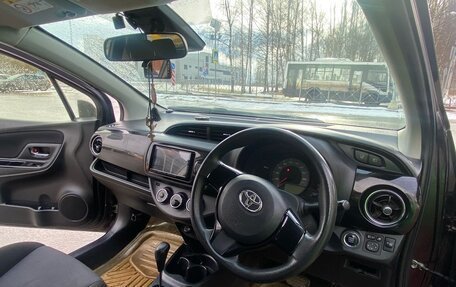 Toyota Vitz, 2018 год, 1 200 000 рублей, 9 фотография