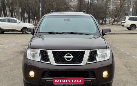 Nissan Pathfinder, 2012 год, 1 695 000 рублей, 12 фотография