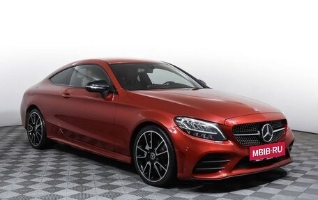 Mercedes-Benz C-Класс, 2019 год, 3 490 000 рублей, 3 фотография