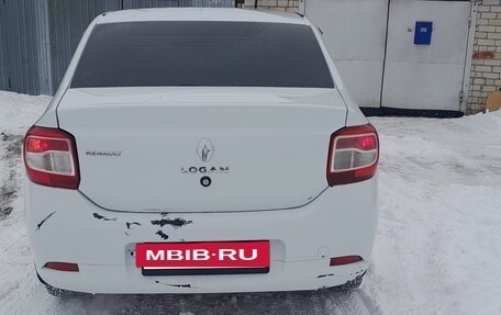 Renault Logan II, 2015 год, 550 000 рублей, 4 фотография