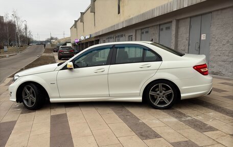 Mercedes-Benz C-Класс, 2011 год, 2 030 000 рублей, 12 фотография