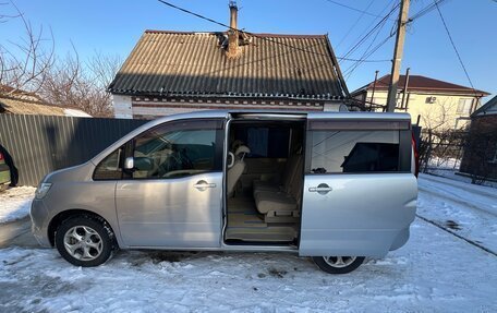 Nissan Serena III, 2006 год, 1 000 000 рублей, 10 фотография