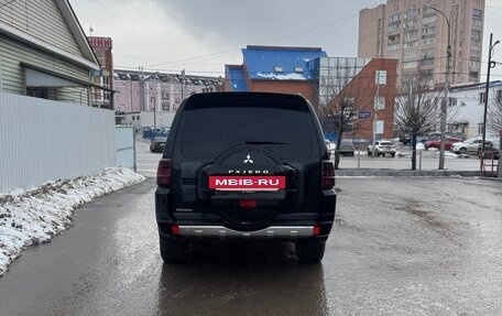 Mitsubishi Pajero IV, 2011 год, 1 670 000 рублей, 3 фотография