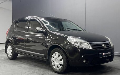 Renault Sandero I, 2013 год, 650 000 рублей, 3 фотография