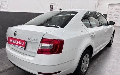 Skoda Octavia, 2019 год, 1 780 000 рублей, 5 фотография