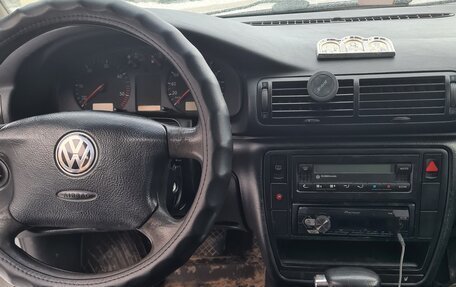 Volkswagen Passat B5+ рестайлинг, 1998 год, 240 000 рублей, 8 фотография