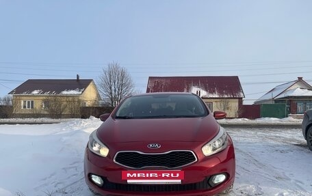 KIA cee'd III, 2013 год, 990 000 рублей, 15 фотография