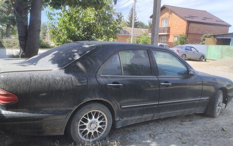 Mercedes-Benz E-Класс, 1999 год, 200 000 рублей, 2 фотография