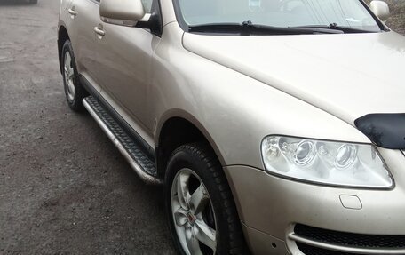 Volkswagen Touareg III, 2003 год, 950 000 рублей, 4 фотография