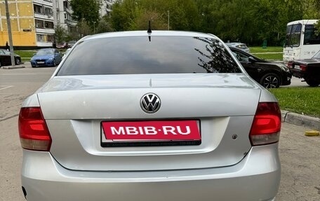 Volkswagen Polo VI (EU Market), 2012 год, 700 000 рублей, 4 фотография