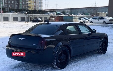 Chrysler 300C II, 2004 год, 875 000 рублей, 5 фотография