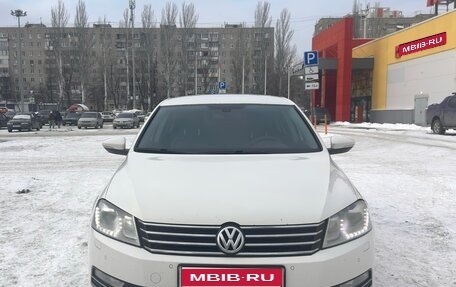 Volkswagen Passat B7, 2012 год, 1 530 000 рублей, 1 фотография