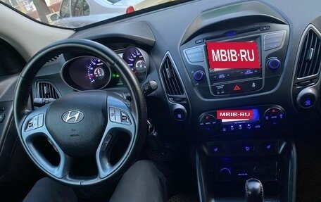 Hyundai ix35 I рестайлинг, 2015 год, 1 650 000 рублей, 14 фотография