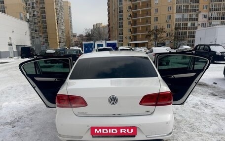 Volkswagen Passat B7, 2012 год, 1 530 000 рублей, 7 фотография