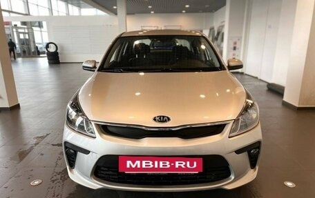 KIA Rio IV, 2018 год, 1 395 000 рублей, 8 фотография