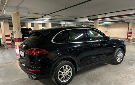 Porsche Cayenne III, 2015 год, 3 900 000 рублей, 2 фотография