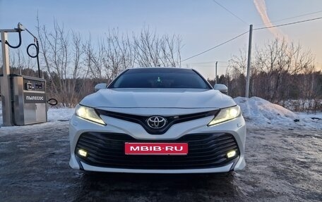 Toyota Camry, 2019 год, 2 550 000 рублей, 1 фотография