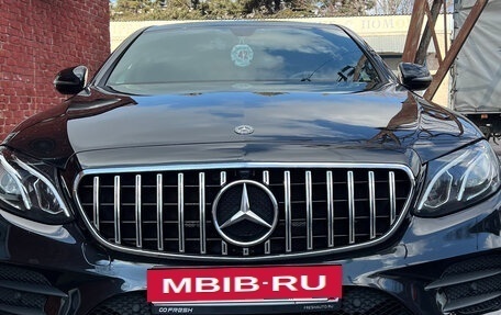 Mercedes-Benz E-Класс, 2018 год, 3 350 000 рублей, 9 фотография