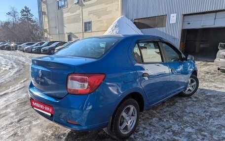 Renault Logan II, 2015 год, 830 000 рублей, 10 фотография