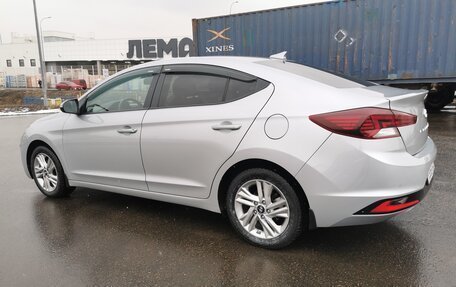 Hyundai Elantra VI рестайлинг, 2020 год, 1 700 000 рублей, 5 фотография