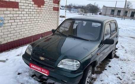 Chevrolet Niva I рестайлинг, 2004 год, 270 000 рублей, 2 фотография