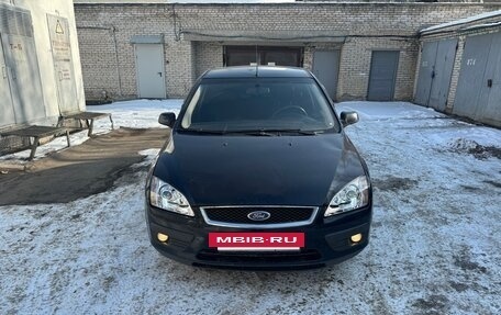 Ford Focus II рестайлинг, 2005 год, 390 000 рублей, 2 фотография