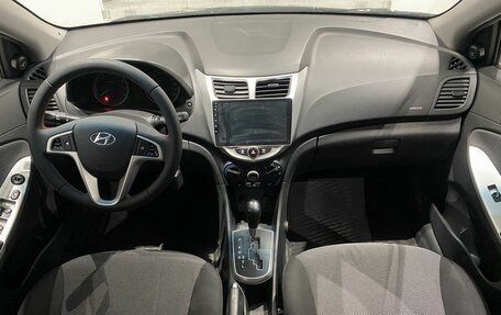 Hyundai Solaris II рестайлинг, 2013 год, 899 000 рублей, 10 фотография