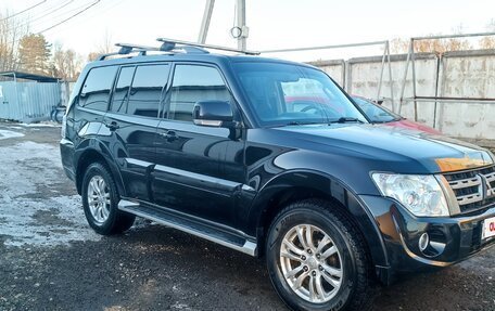 Mitsubishi Pajero IV, 2011 год, 2 200 000 рублей, 1 фотография