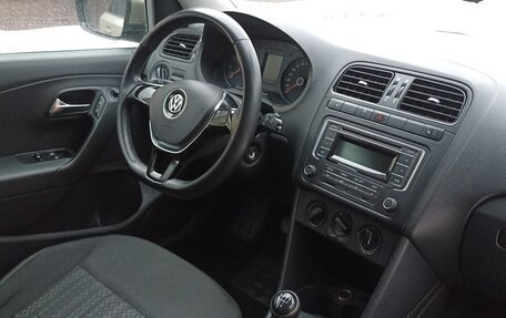 Volkswagen Polo VI (EU Market), 2015 год, 1 060 000 рублей, 1 фотография