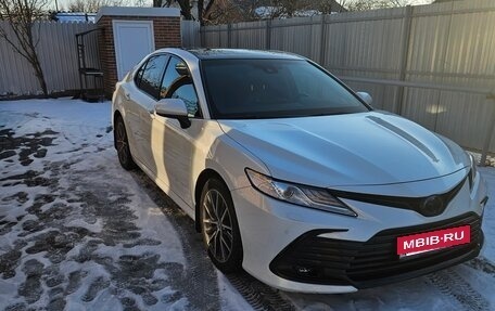 Toyota Camry, 2021 год, 3 730 000 рублей, 8 фотография