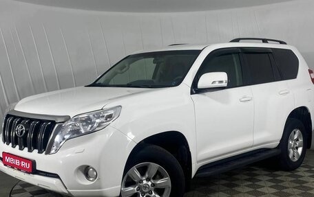 Toyota Land Cruiser Prado 150 рестайлинг 2, 2014 год, 2 950 000 рублей, 1 фотография