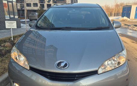 Toyota Wish II, 2009 год, 1 300 000 рублей, 8 фотография