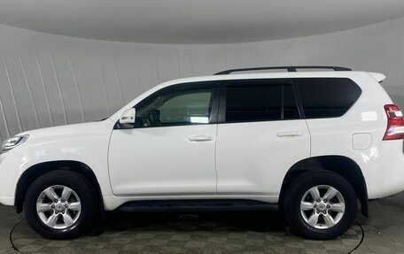 Toyota Land Cruiser Prado 150 рестайлинг 2, 2014 год, 2 950 000 рублей, 8 фотография