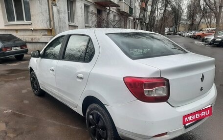 Renault Logan II, 2018 год, 680 000 рублей, 7 фотография