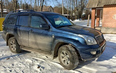 Toyota Land Cruiser Prado 120 рестайлинг, 2003 год, 1 550 000 рублей, 2 фотография