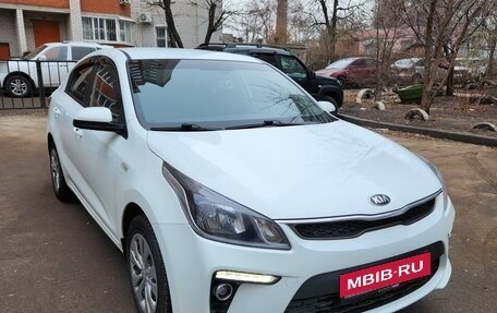 KIA Rio IV, 2019 год, 1 290 000 рублей, 2 фотография