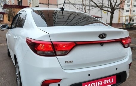 KIA Rio IV, 2019 год, 1 290 000 рублей, 5 фотография