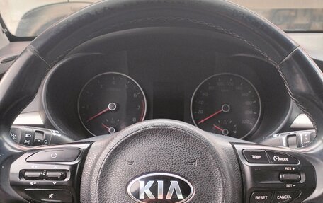 KIA Rio IV, 2018 год, 1 215 000 рублей, 3 фотография