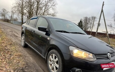 Volkswagen Polo VI (EU Market), 2011 год, 500 000 рублей, 2 фотография