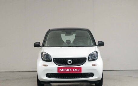 Smart Fortwo III, 2018 год, 1 250 000 рублей, 5 фотография