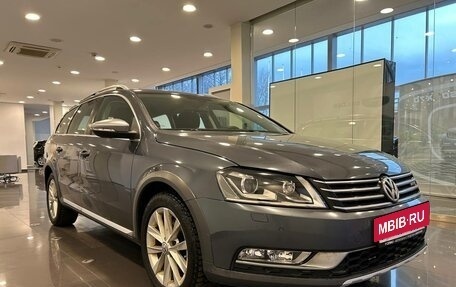 Volkswagen Passat B7, 2013 год, 1 665 000 рублей, 3 фотография