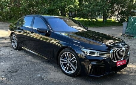 BMW 7 серия, 2018 год, 5 300 000 рублей, 1 фотография