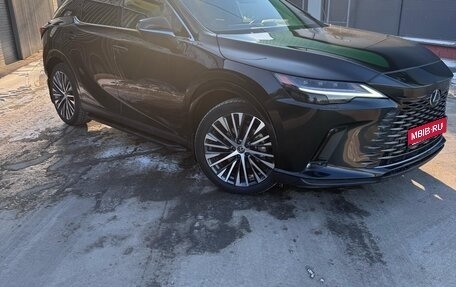 Lexus RX IV рестайлинг, 2023 год, 10 500 000 рублей, 1 фотография