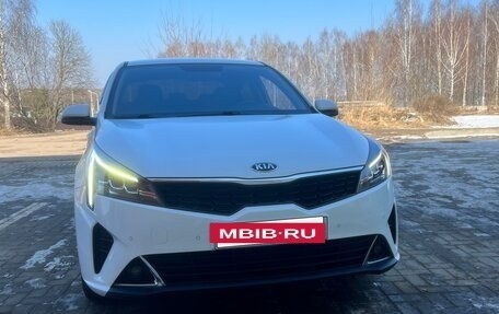 KIA Rio IV, 2020 год, 1 800 000 рублей, 11 фотография