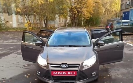 Ford Focus III, 2013 год, 930 000 рублей, 2 фотография