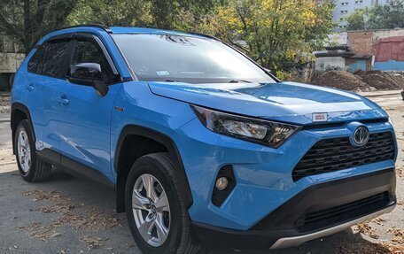 Toyota RAV4, 2019 год, 2 960 000 рублей, 1 фотография