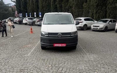 Volkswagen Transporter T6 рестайлинг, 2019 год, 3 300 000 рублей, 1 фотография