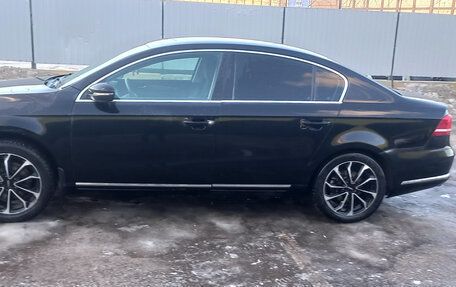 Volkswagen Passat B7, 2011 год, 710 000 рублей, 3 фотография